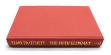 Load image into Gallery viewer, The Fifth Elephant by Terry Pratchett