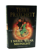 Load image into Gallery viewer, I Shall Wear Midnight by Terry Pratchett