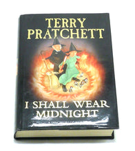 Load image into Gallery viewer, I Shall Wear Midnight by Terry Pratchett