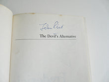 Load image into Gallery viewer, The Devil&#39;s Alternative by Frederick Forsyth - Everlasting Editions
